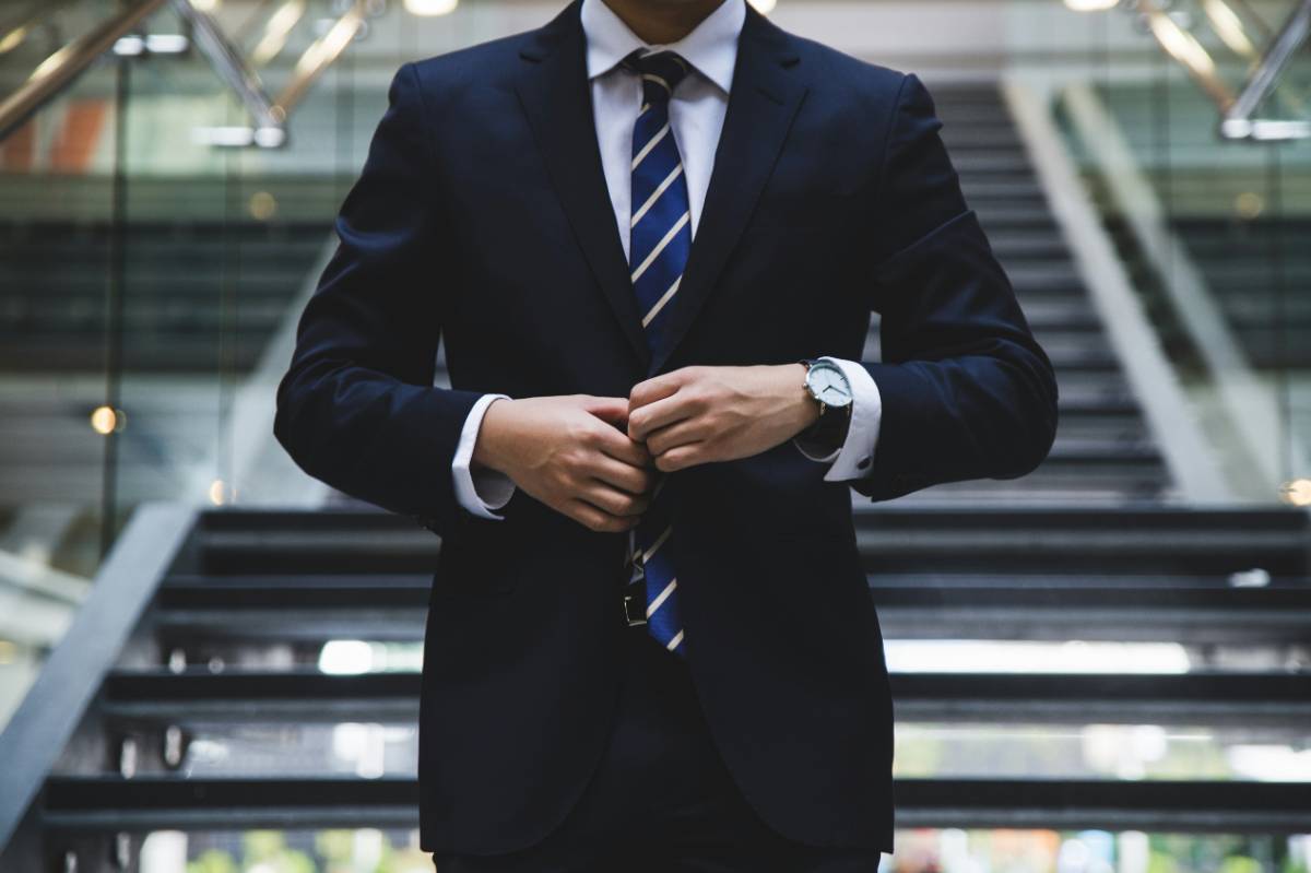 Spécialisations émergentes des managers de transition en 2026