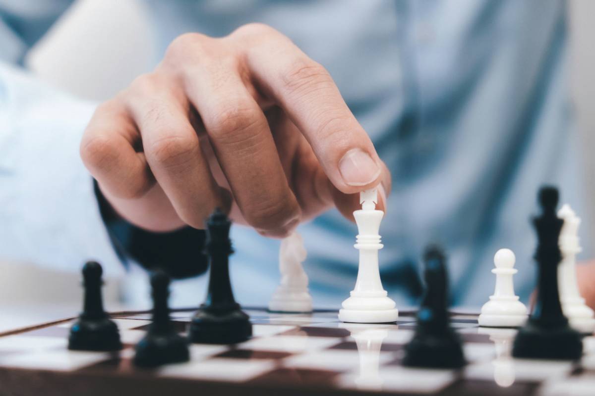 Influencer la décision stratégique : reprendre sa place à la table où tout se joue