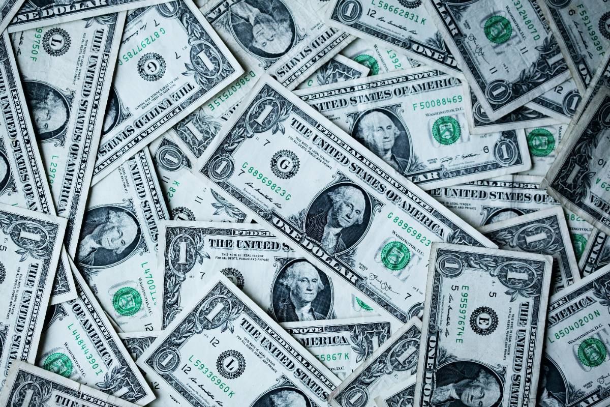 Salaires Communication, Marketing et Digital en 2027 : quels niveaux de rémunération par métier ?