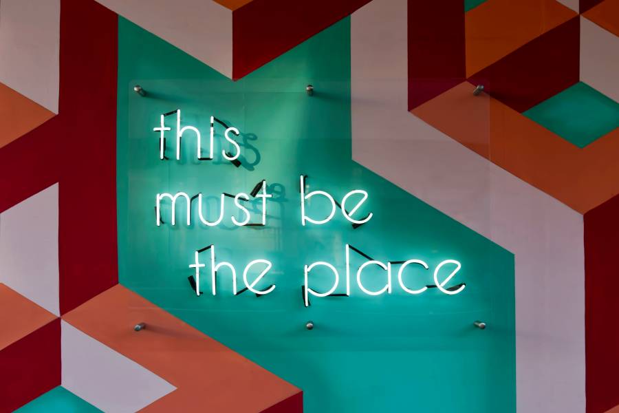 Mushroom, Cabinet de recrutement, chasseurs de têtes, chasseur de tête, communication, marketing, digital, innovation, technologie, Vivatech, agence, annonceur, Start up, agences, annonceurs, web, design, création, direction artistique, directeur de création, expérience, Paris, Dubai, UAE, Moyen Orient, luxe, mode, grande distribution, banque, assurance, finance, retail, coaching, management de transition