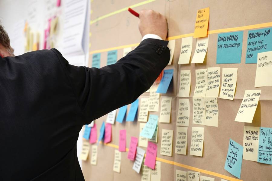 Mushroom, Cabinet de recrutement, chasseurs de têtes, chasseur de tête, communication, marketing, digital, innovation, technologie, Vivatech, agence, annonceur, Start up, agences, annonceurs, web, design, création, direction artistique, directeur de création, expérience, Paris, Dubai, UAE, Moyen Orient, luxe, mode, grande distribution, banque, assurance, finance, retail, coaching, management de transition